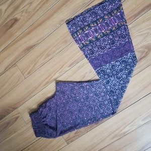 Like new! La Hearts Mandela Purple Big Flare BOHO Pants Size Medium
